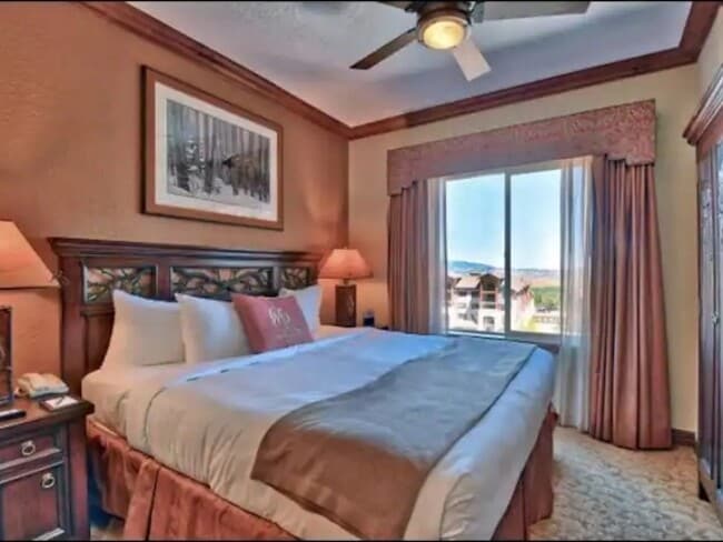 Building Photo - 3000 Canyons Resort Dr