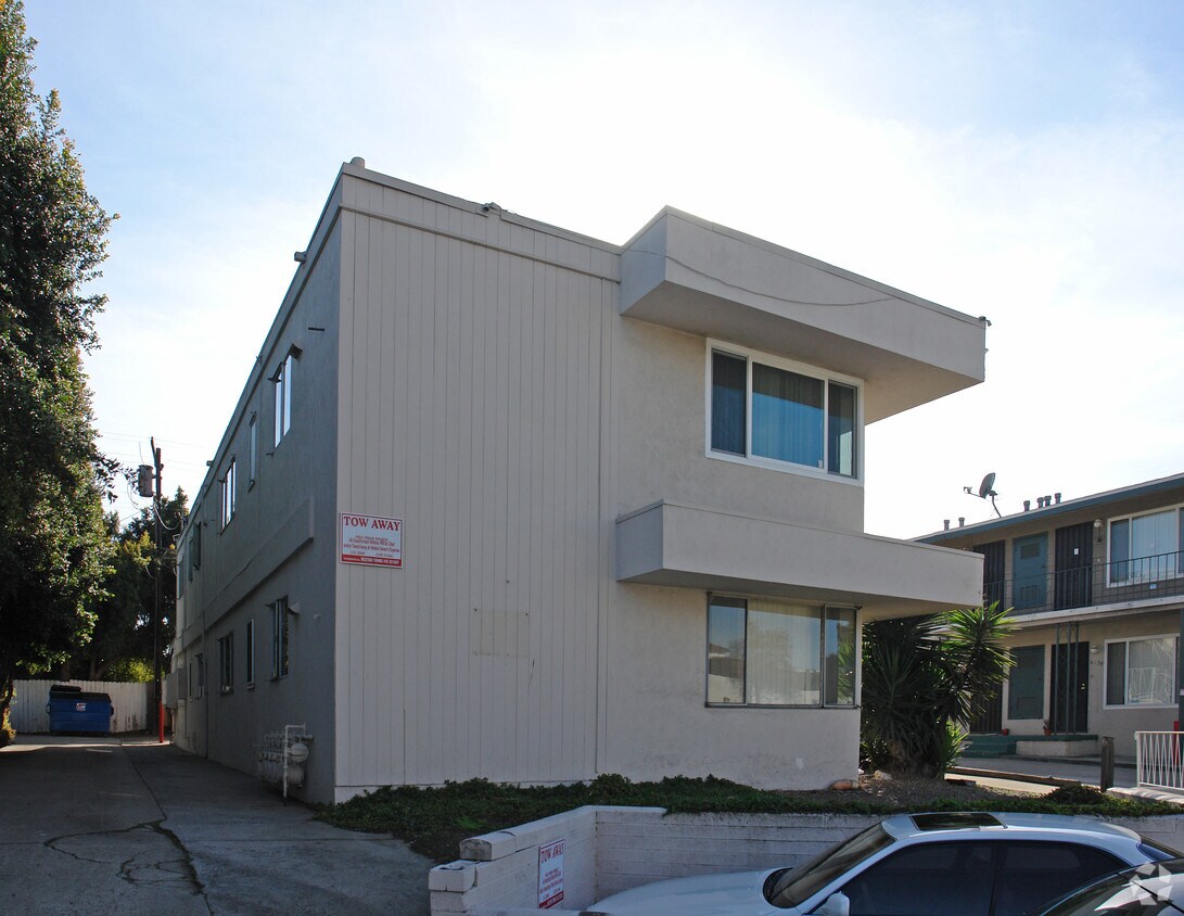 Building Photo - 6153 Montezuma Rd