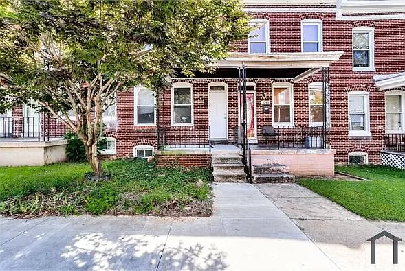 Primary Photo - 3045 Mathews St
