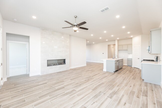 Foto del edificio - 26319 Camden Cyn Ave