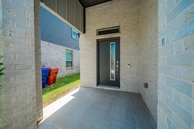 Foto del edificio - 2416 Green River Rd