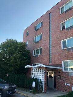 Foto principal - Western Hills Plaza Apartments