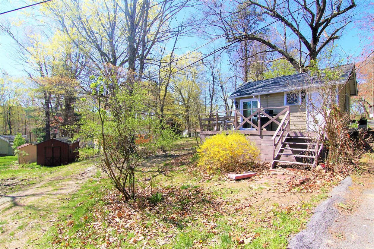 Primary Photo - 35 Glanhope Rd