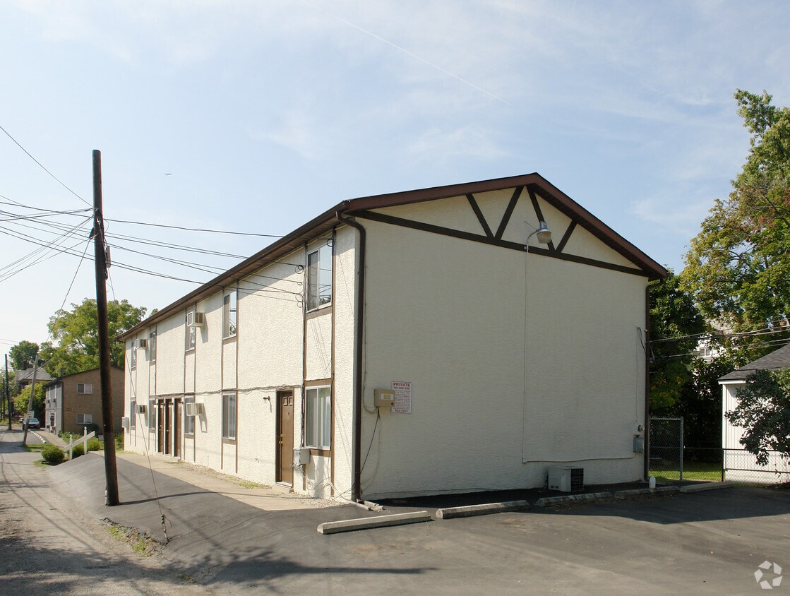 Foto del edificio - 416 Wyandotte Ave