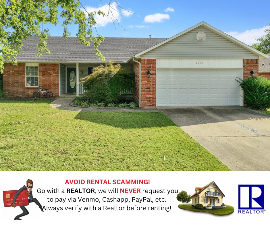 "Homey 3-Bedroom Retreat with 2 Full Baths... - "Homey 3-Bedroom Retreat with 2 Full Baths...