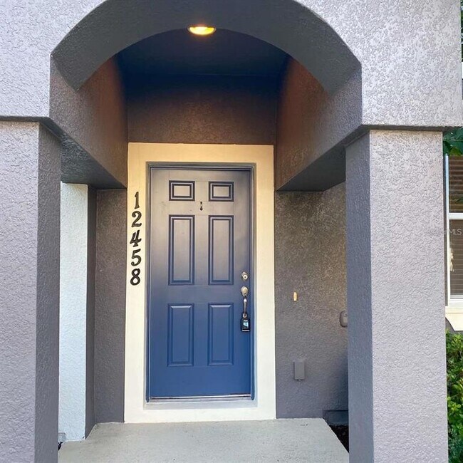 Building Photo - 12458 Langstaff Dr