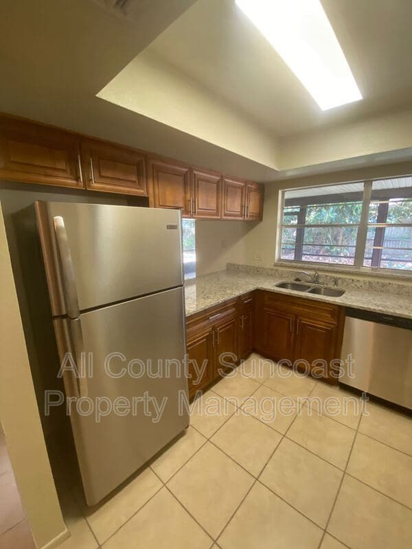 Foto del edificio - 2636 Orangewood Ct
