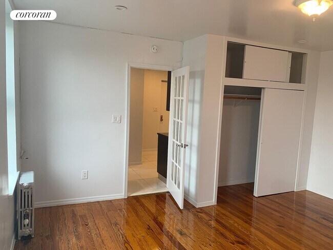 Building Photo - 548 Driggs Ave