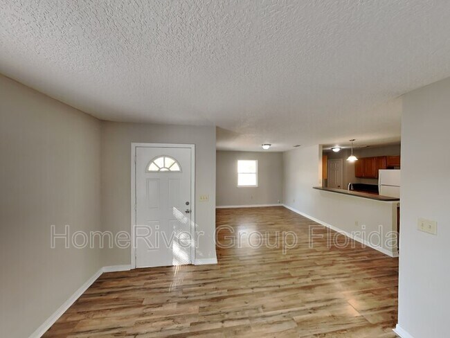 Building Photo - 1044 Brown St