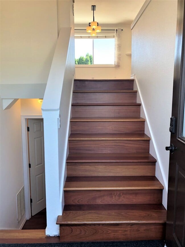 Photo - Fantastic Kirkland Home Available with Lar...