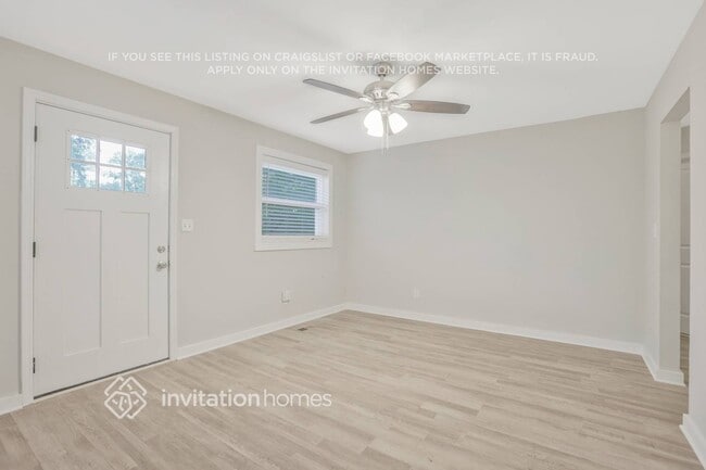 Foto del edificio - 2618 Abner Pl NW