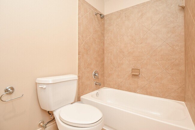 Foto del edificio - 8706 Stowe Creek Ln