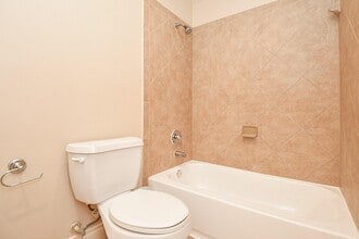 Building Photo - 8706 Stowe Creek Ln