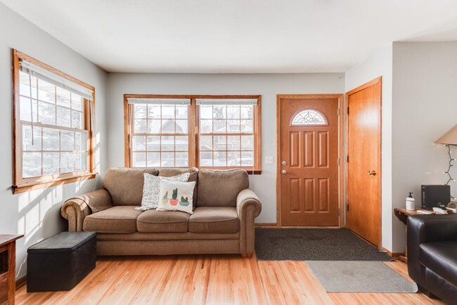 Front of House/Living Room - 3516 Pillsbury Ave S