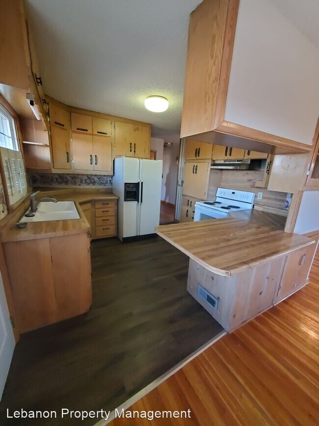 Foto del edificio - 3 br, 2 bath House - 221 West Bland