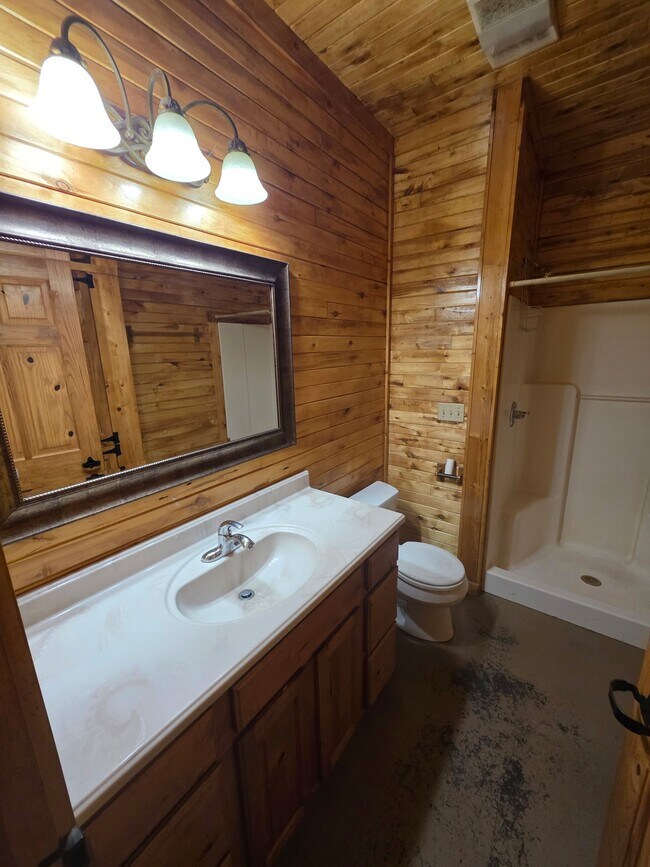 Foto del edificio - 24885 Timothy Rd