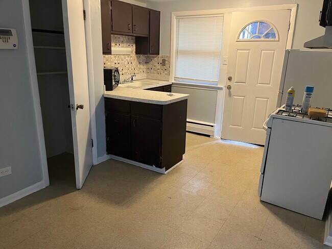 Foto del edificio - 13940 S Edbrooke Ave