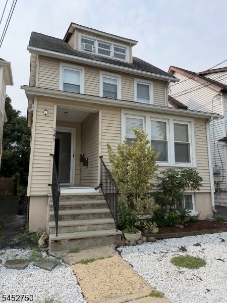 Building Photo - 545 Newark Ave