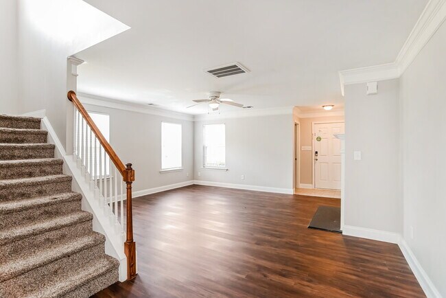 Building Photo - 4500 Red Hook Rd