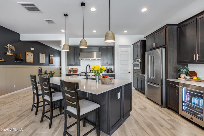 Building Photo - 7694 W Desert Spoon Dr