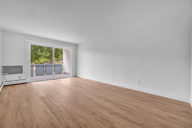 Foto del edificio - 1070 E 300 S