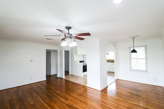 Foto del edificio - 4513 Nina Lee Ln