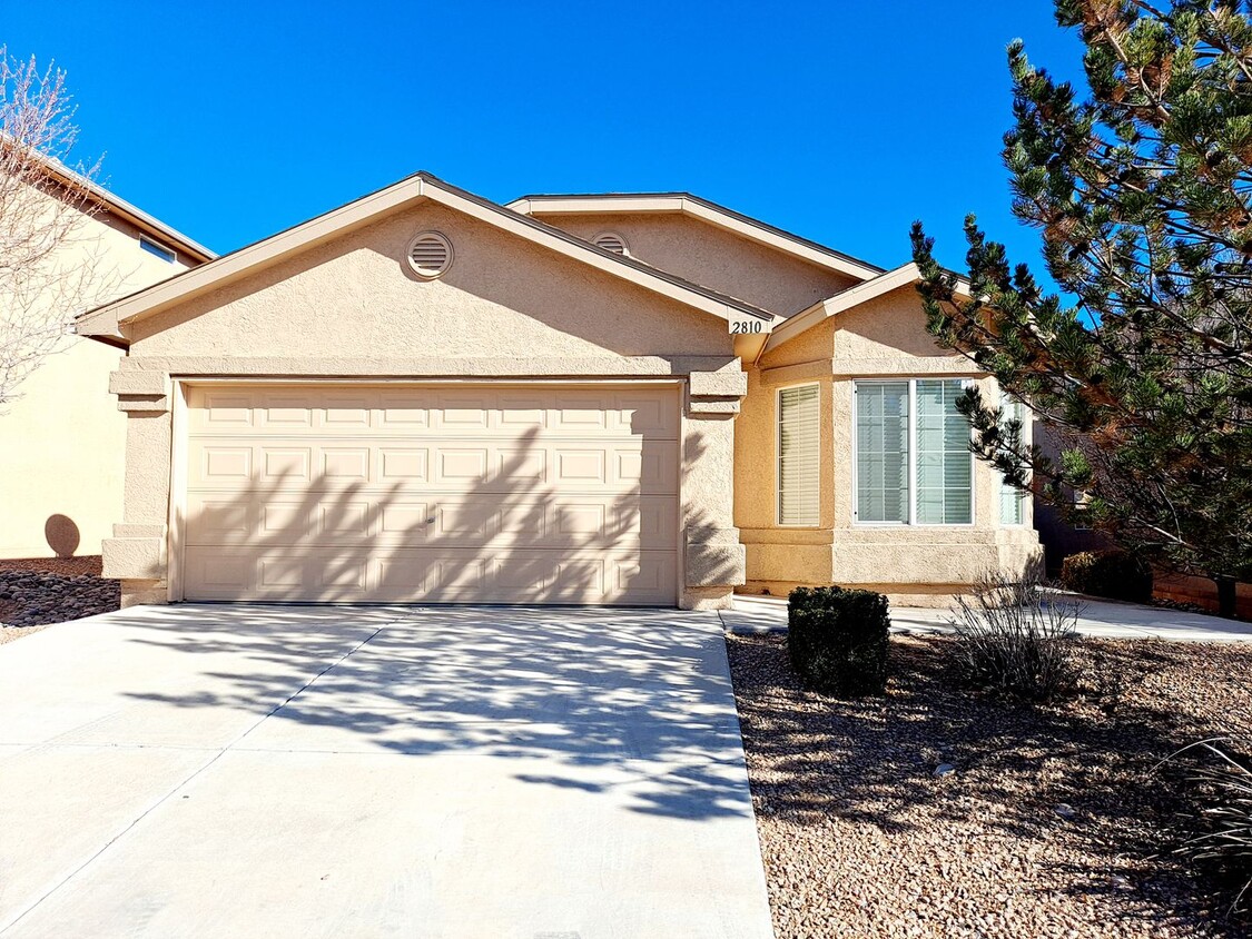 3 bed 2 bath home in Huning Ranch! Move i... - 3 bed 2 bath home in Huning Ranch!  Move i...