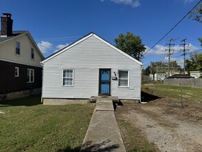 Building Photo - 1728 Knowles St