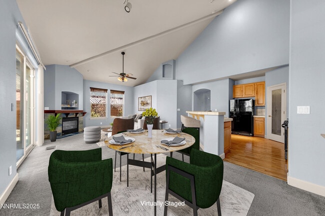 Building Photo - 6578 Aston Cir