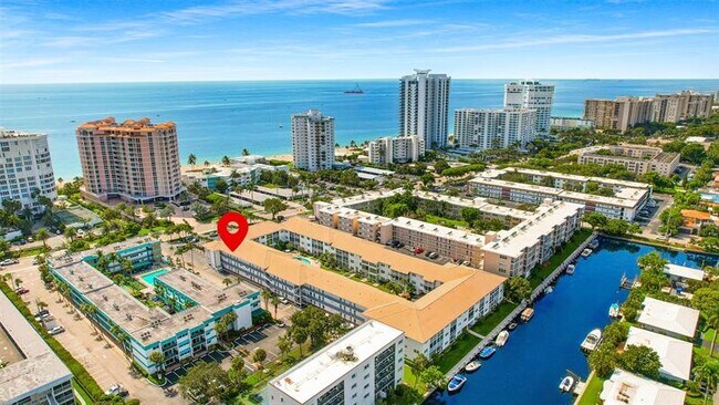 Foto del edificio - 1461 S Ocean Blvd