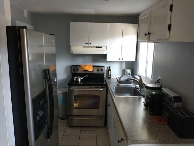 Foto del edificio - 67 Bishop Dr