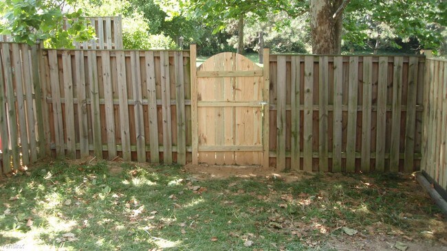 Building Photo - 3 br, 2 bath House - 44 Stoney Point Ct