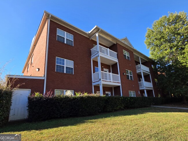 Building Photo - 7712 Autry Cir