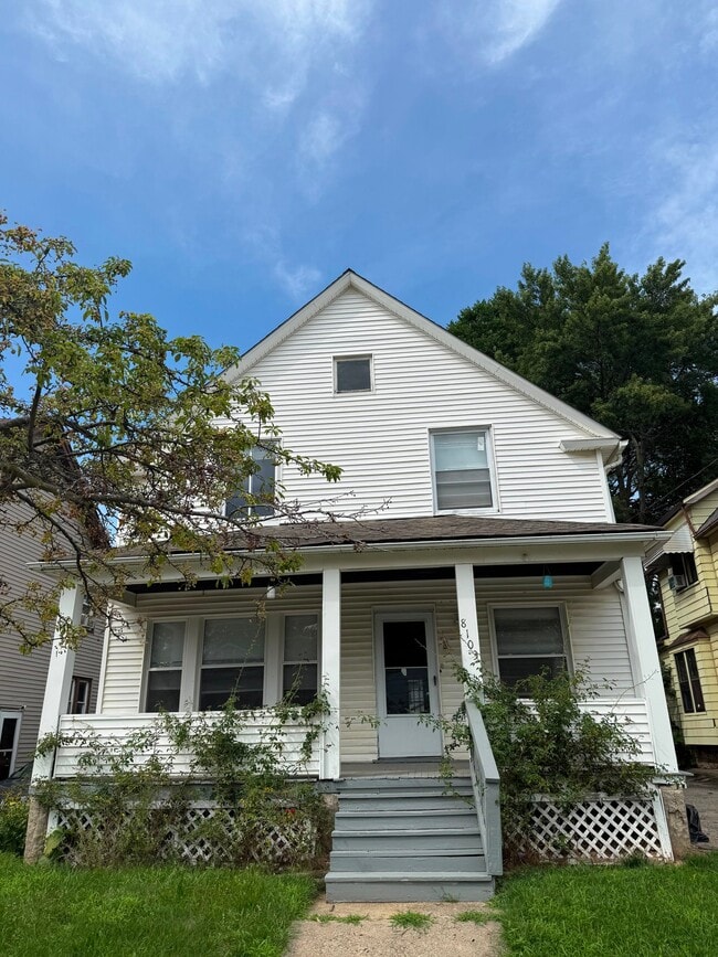 Building Photo - 8103 Jeffries Ave