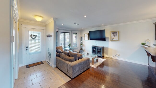 Building Photo - 105 Great Eastern Avenue