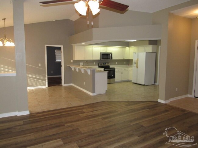 Building Photo - 5074 Terra Lake Cir