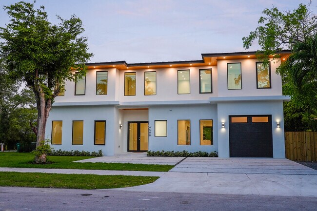 Foto del edificio - 6500 SW 84th St