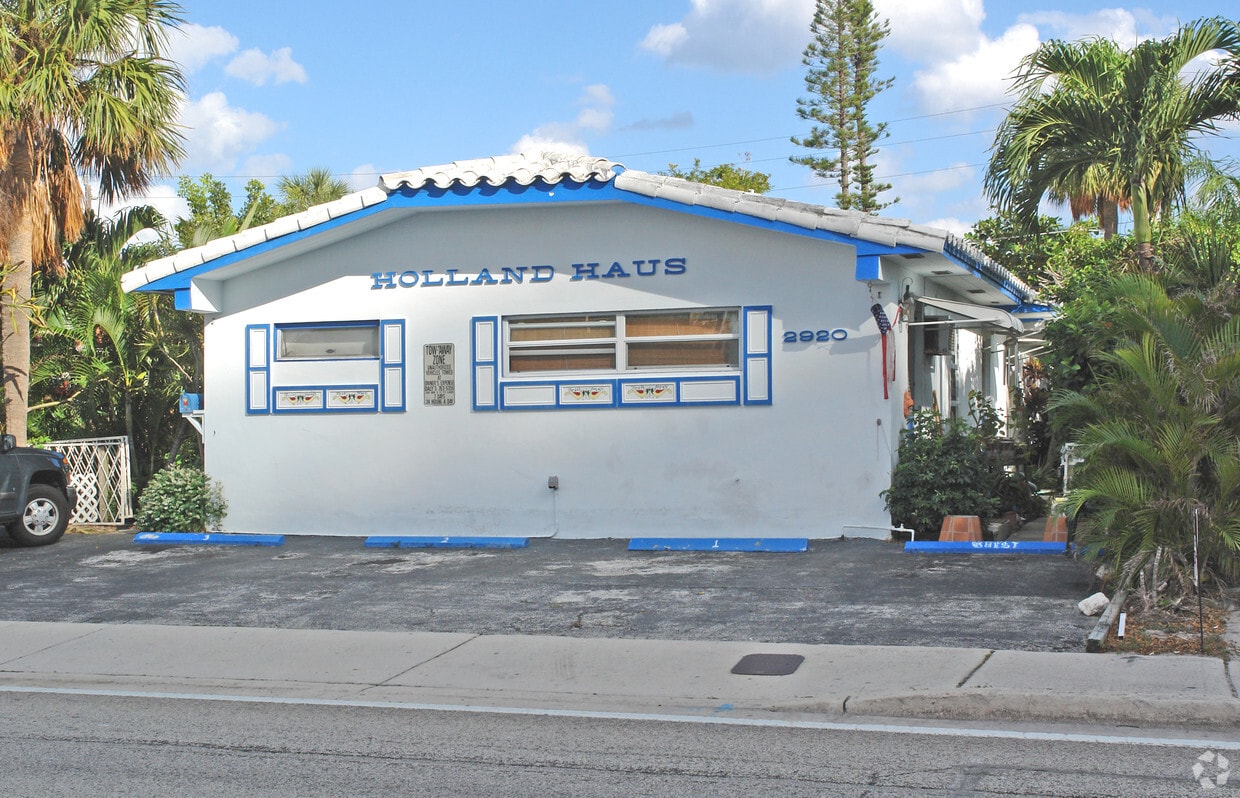 Primary Photo - 2920 N Ocean Blvd