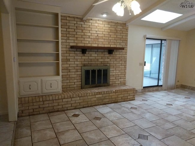 Building Photo - 4502 Shady Ln