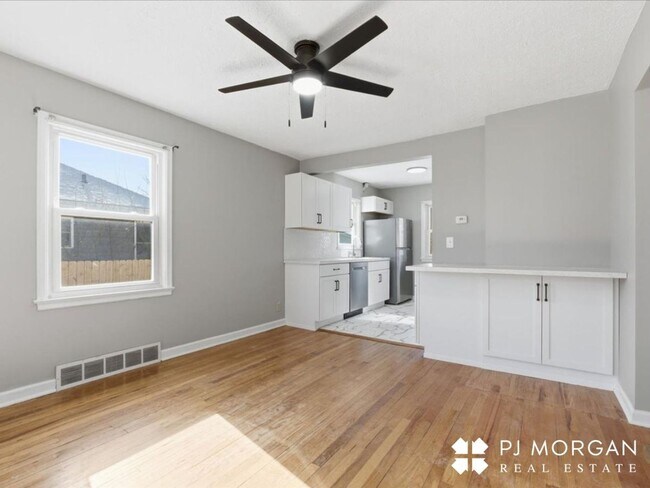 Foto del edificio - 830 S 49th Ave