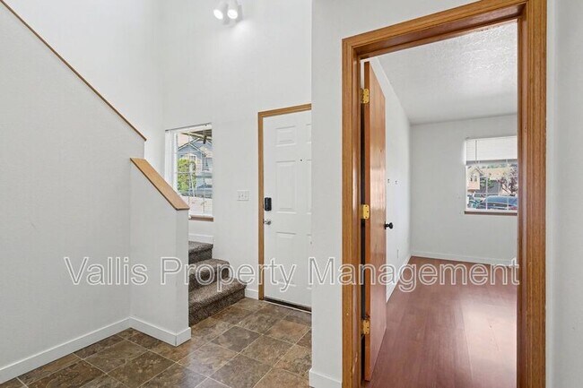 Foto del edificio - 5262 Springcrest Dr S