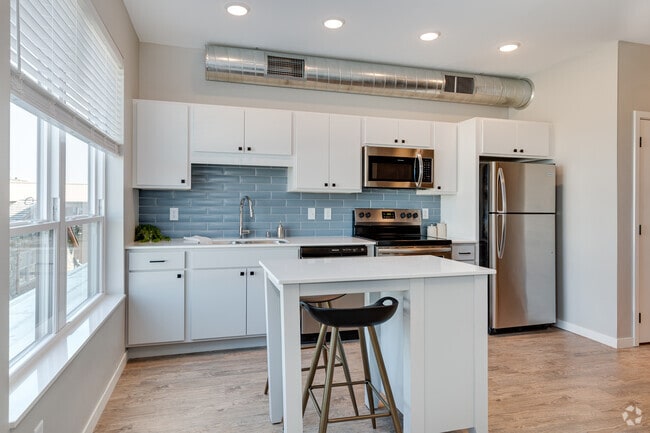 Studio 475SF Kitchen - The DECO