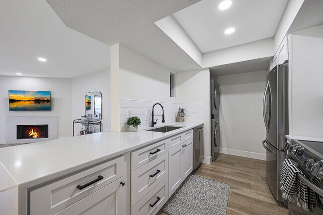 Foto del edificio - 7950 E Starlight Way