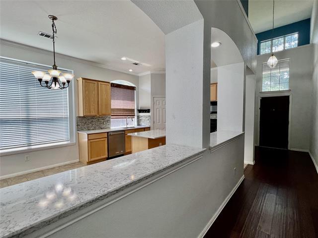 Building Photo - 1482 Forest Oaks Ct