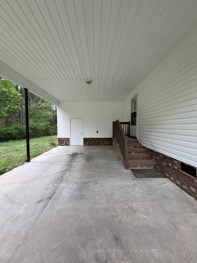 Foto del edificio - 3822 Fairground Rd, Dunn, NC  28334