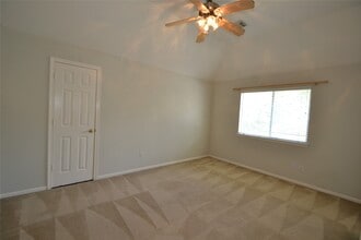 Building Photo - 15307 Amesbury Ln