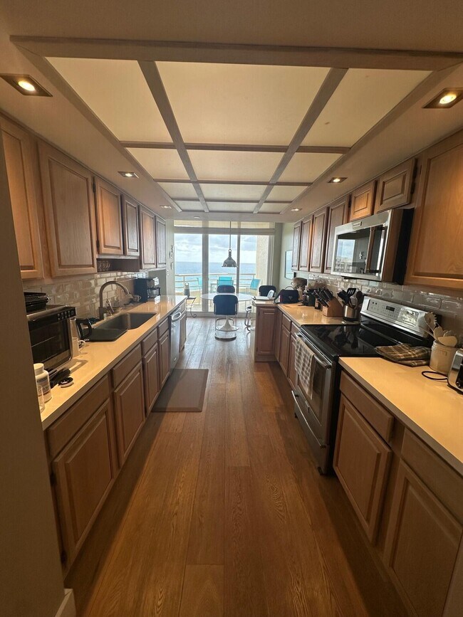 Foto del edificio - 4101 N Ocean Blvd