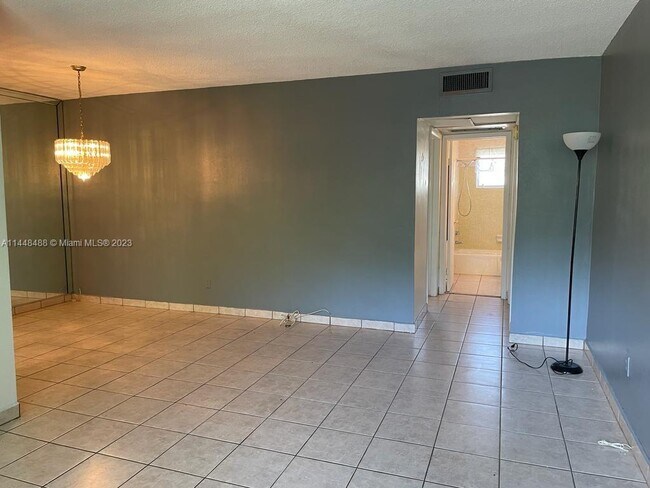 Foto del edificio - 1420 Atlantic Shores Blvd