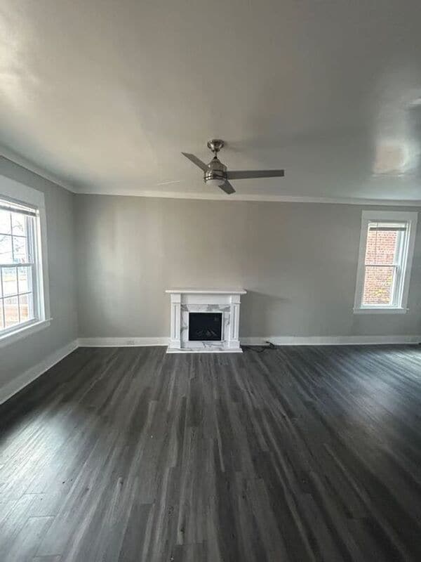 Building Photo - 3106 Carolina Ave