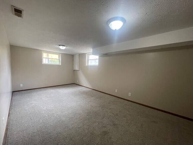 Foto del edificio - Home in Omaha for rent!